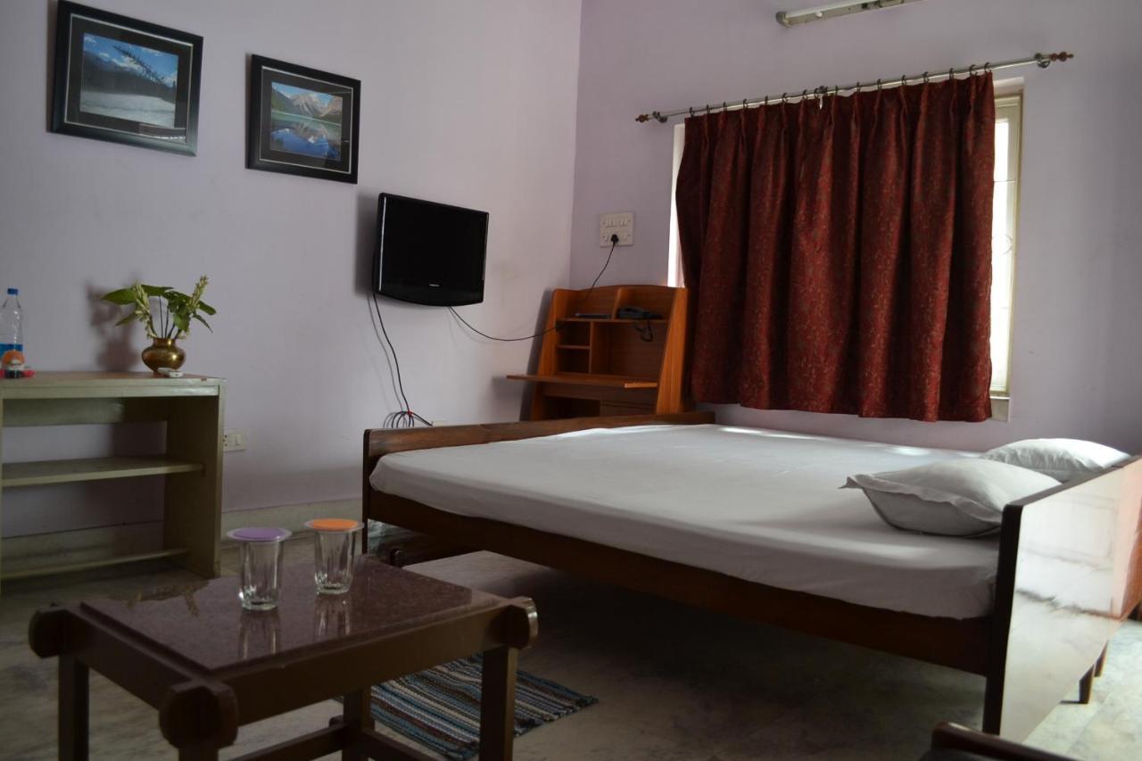 Monorama Guest House Kolkata Ngoại thất bức ảnh
